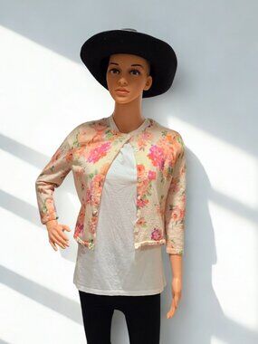 Garnet Hill 100% Merino Wool Floral Print Cardigan Sweater L Cream